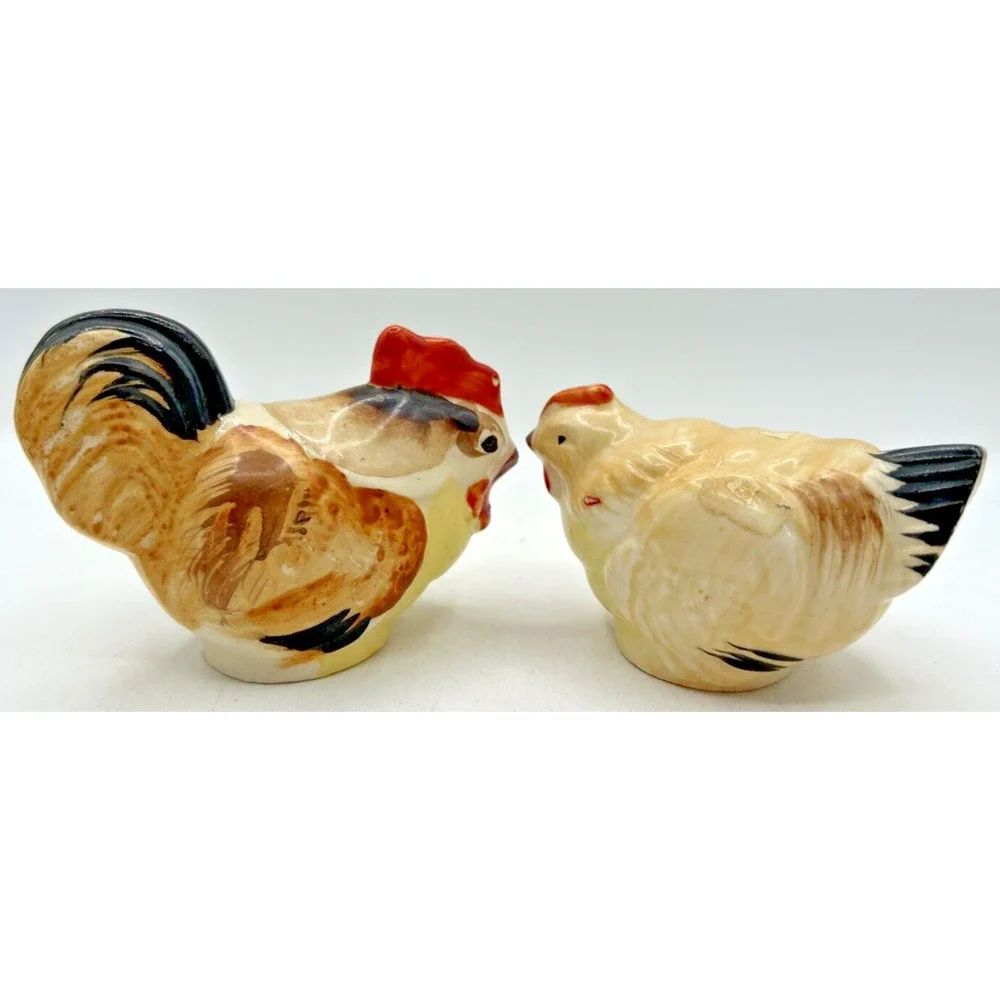Vintage Retro Salt and Pepper Shakers Rooster & Hen U260/42
